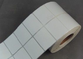 專業(yè)紙板容器制造中的高效標(biāo)識(shí)解決方案 艾利標(biāo)簽紙與條碼紙選用指南
